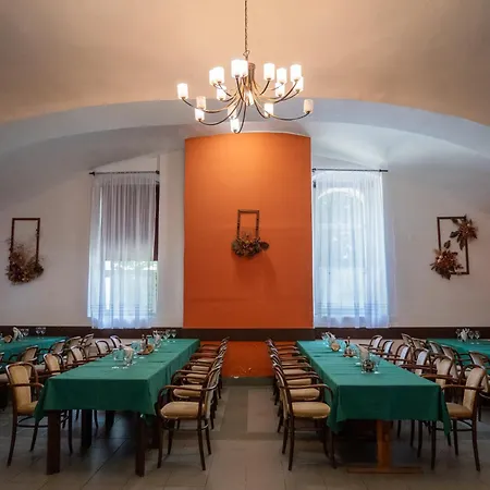 Club 3* Vranovská Ves