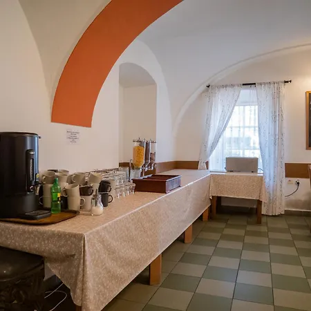 Club Otel Vranovská Ves